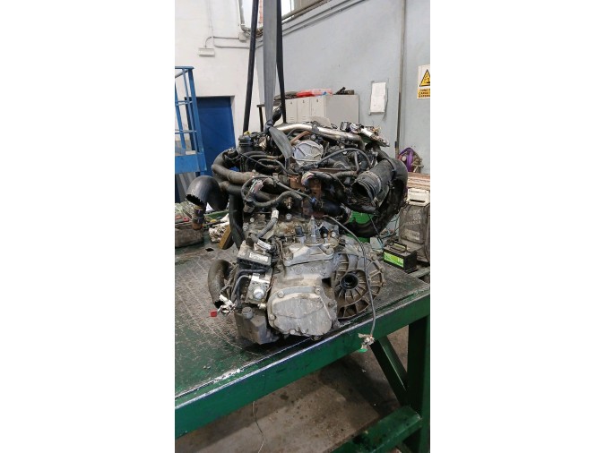 MOTOR CON ACCESORIOS Y CAJA DE CAMBIOS CITROEN C4 PICASSO 2007
