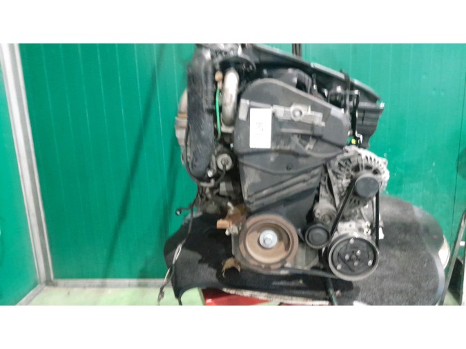 Motor DACIA SANDERO 2011