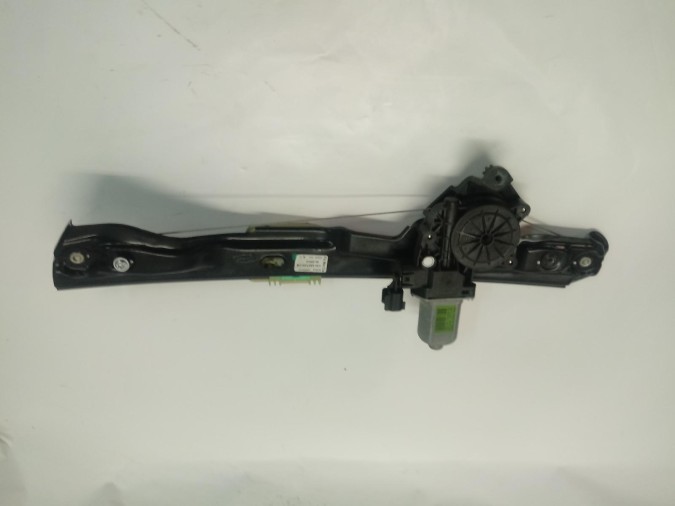 ELEVALUNAS TRASERO IZQUIERDO FORD ECOSPORT 2016