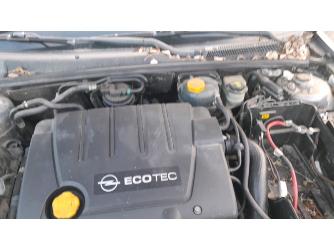 PANEL DELANTERO OPEL VECTRA GTS 2005