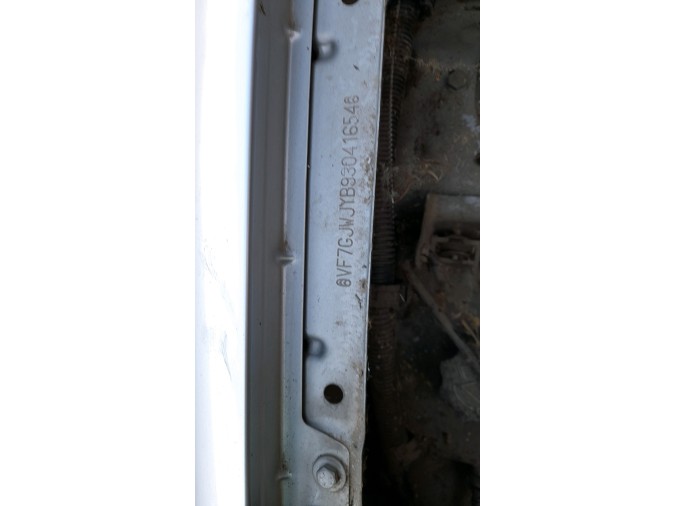 REJILLA DELANTERA CITROEN BERLINGO 2003