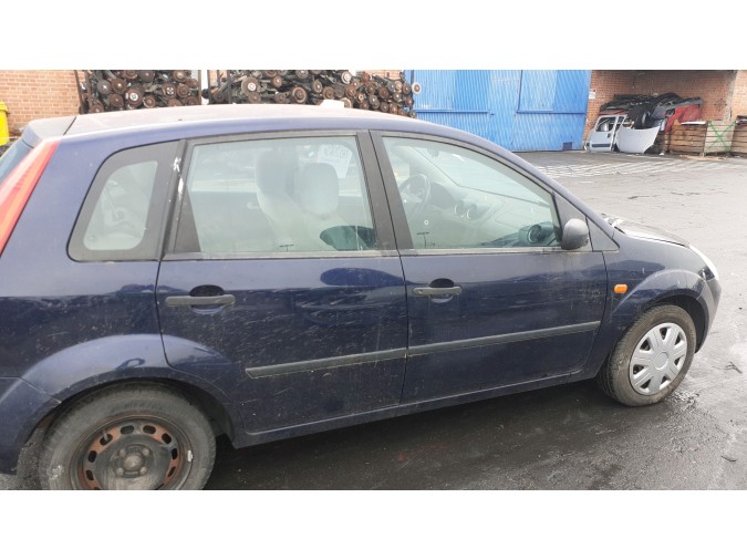 PARAGOLPES DELANTERO FORD FIESTA 2002