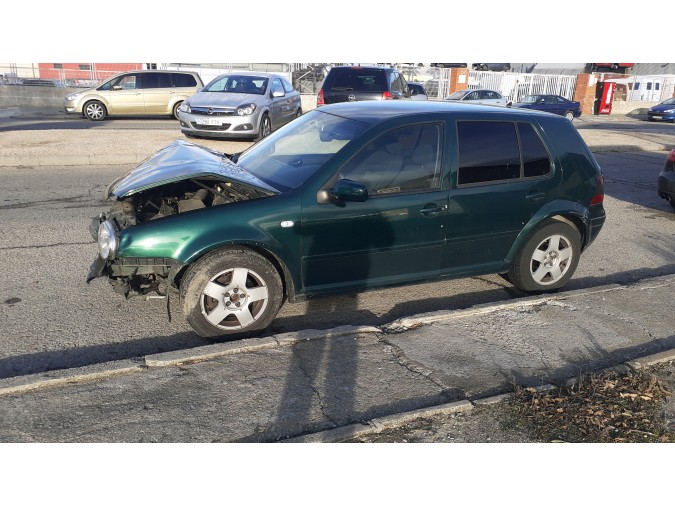 ELEVALUNAS TRASERO DERECHO VOLKSWAGEN GOLF 1998