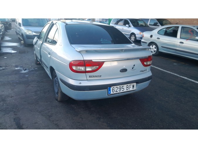 ELEVALUNAS TRASERO DERECHO RENAULT MÉGANE CLASSIC 2001