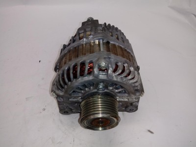 Alternador NISSAN NV200 2017