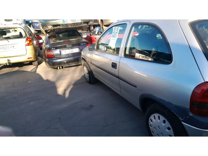 MANDO ELEVALUNAS DELANTERO IZQUIERDO OPEL CORSA 1998