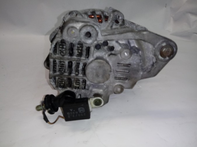 Alternador NISSAN ALMERA 2001
