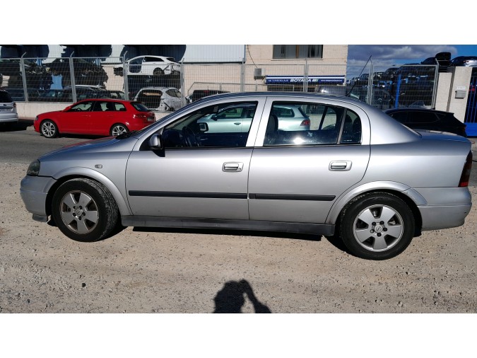 PANEL FRONTAL OPEL ASTRA 2002