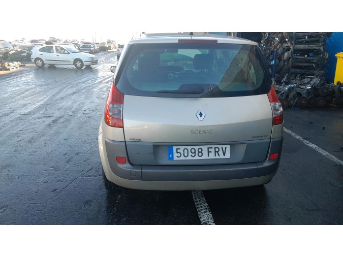 PARAGOLPES DELANTERO RENAULT SCENIC 1.5 2007