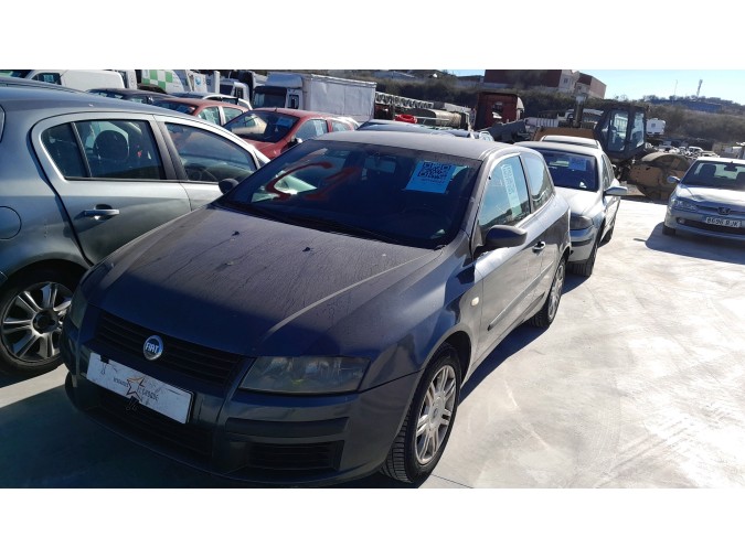 MECANICA TRASERA FIAT STILO 2003