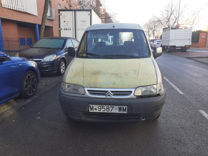 ELEVALUNAS DELANTERO DERECHO CITROEN BERLINGO 1998