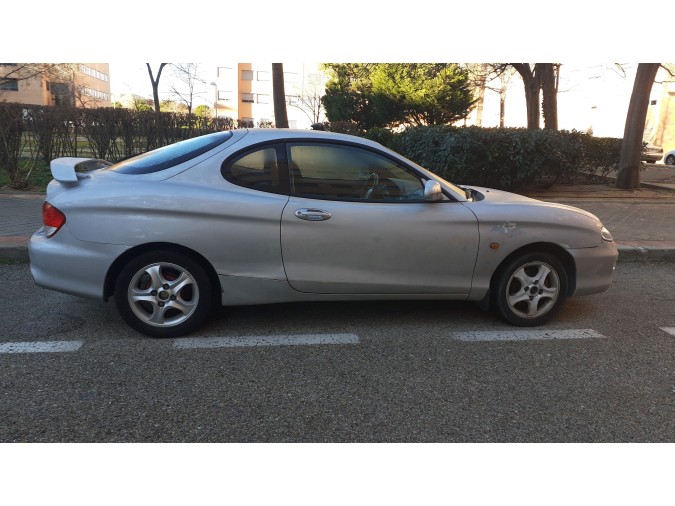 BRAZO SUSPENSION DELANTERO DERECHO HYUNDAI COUPÉ 2000