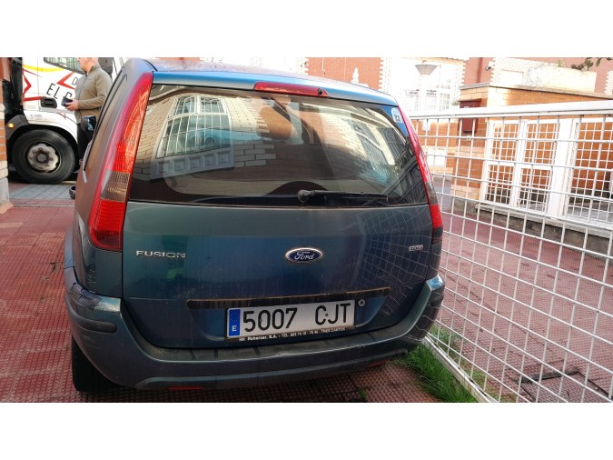 MANDO ELEVALUNAS DELANTERO DERECHO FORD FUSION 2003
