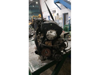 MOTOR CON ACCESORIOS Y CAJA DE CAMBIOS CITROEN C4 2005