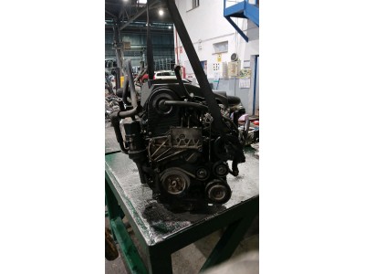 MOTOR CON ACCESORIOS Y CAJA DE CAMBIOS HYUNDAI TRAJET