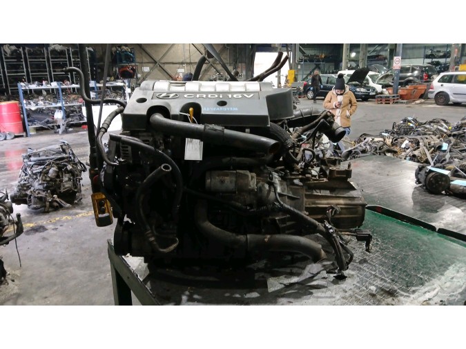 MOTOR CON ACCESORIOS Y CAJA DE CAMBIOS HYUNDAI TRAJET