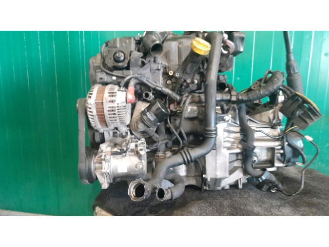 MOTOR CON ACCESORIOS Y CAJA DE CAMBIOS NISSAN NOTE 2016