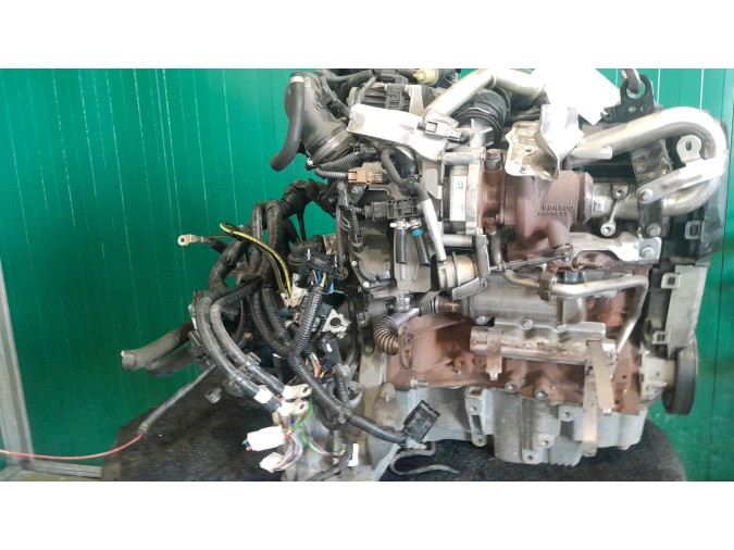 MOTOR CON ACCESORIOS Y CAJA DE CAMBIOS NISSAN NOTE 2016