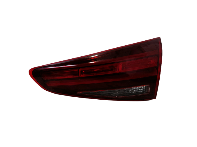 PILOTO TRASERO DERECHO INTERIOR HYUNDAI TUCSON 2020