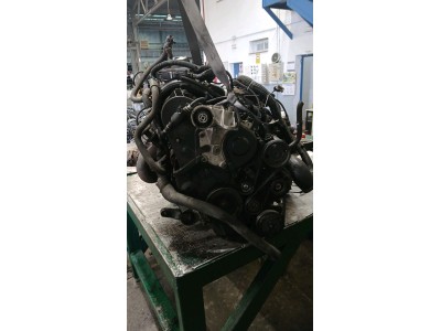 MOTOR CON ACCESORIOS Y CAJA DE CAMBIOS CITROEN XANTIA 1997