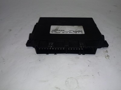 CENTRALITA MOTOR UCE MERCEDES CLASE E 2000