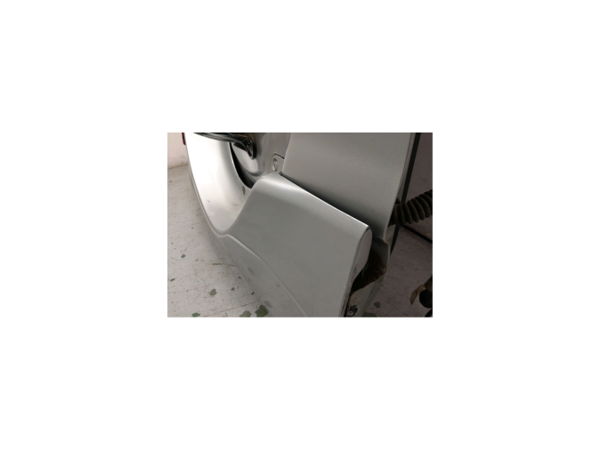 PORTON TRASERO TOYOTA RAV4 PLATA 2003
