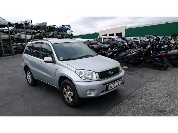 BRAZO SUSPENSION TRASERO DERECHO TOYOTA RAV4 2003