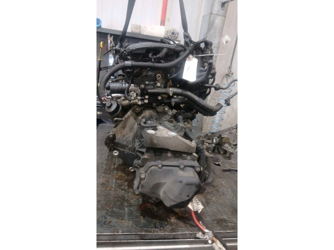 MOTOR CON ACCESORIOS Y CAJA DE CAMBIOS OPEL ASTRA GTC 2010