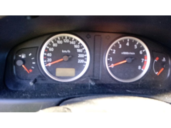 PILOTO TRASERO DERECHO NISSAN ALMERA