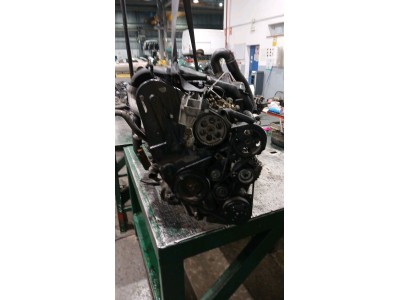 MOTOR CON ACCESORIOS Y CAJA DE CAMBIOS PEUGEOT 306 1996