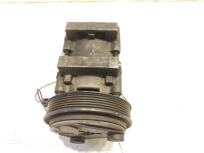 COMPRESOR AIRE ACONDICIONADO FORD FIESTA 1996