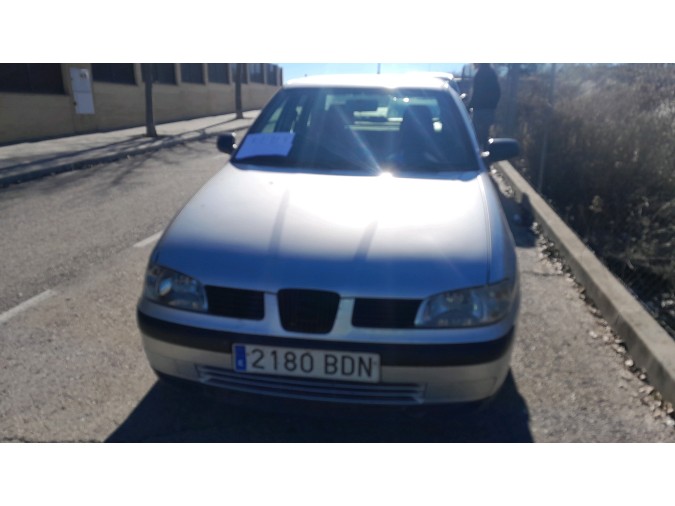 Autorradio SEAT IBIZA 2000