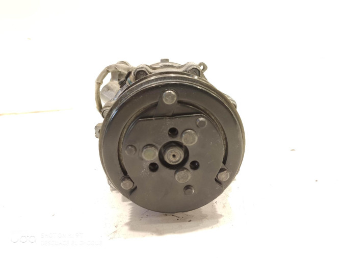 COMPRESOR AIRE ACONDICIONADO VOLKSWAGEN POLO 1997