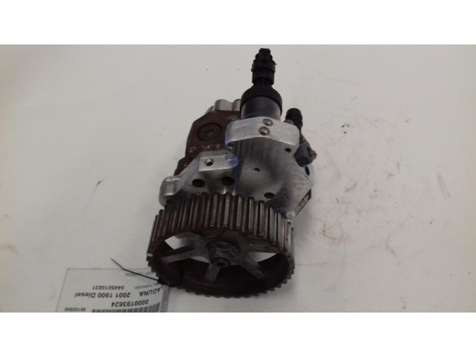 BOMBA INYECCIÓN RENAULT LAGUNA 2001