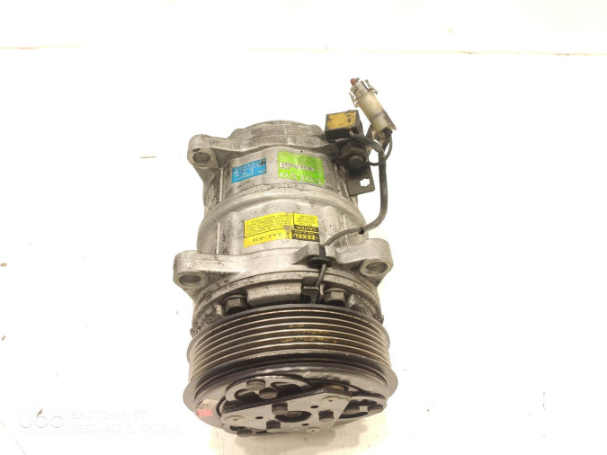 COMPRESOR AIRE ACONDICIONADO VOLVO 8754161121