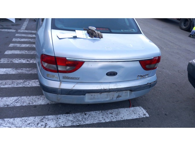 PUERTA TRASERA DERECHA RENAULT MÉGANE CLASSIC 1999