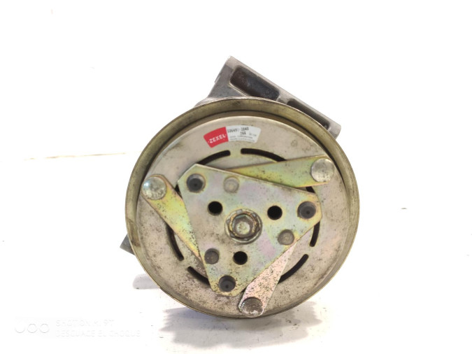 COMPRESOR AIRE ACONDICIONADO NISSAN SERENA 1993