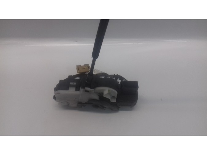 CERRADURA PUERTA DELANTERA DERECHA OPEL INSIGNIA 2012