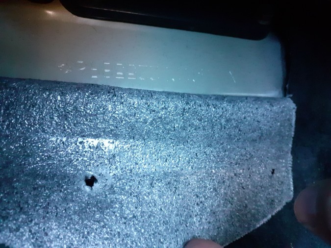 PILOTO TRASERO DERECHO NISSAN PRIMERA 2006