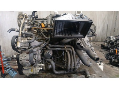 MOTOR CON ACCESORIOS Y CAJA DE CAMBIOS NISSAN PRIMERA 2006