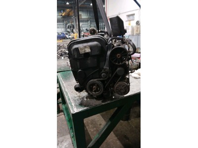 MOTOR CON ACCESORIOS Y CAJA DE CAMBIOS VOLVO 66