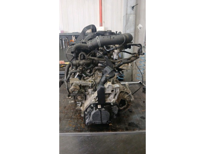 MOTOR  VOLKSWAGEN GOLF