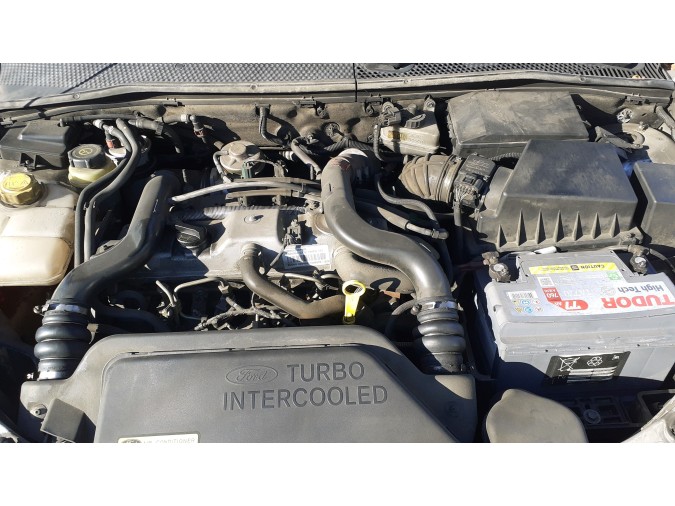 PANEL DELANTERO FORD FOCUS 2004