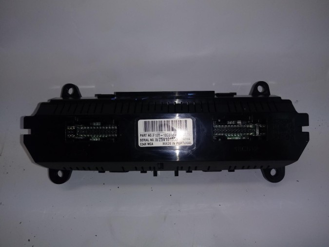 MANDO CALEFACCIÓN FORD FOCUS 2017