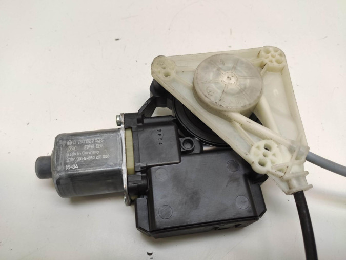 ELEVALUNAS TRASERO DERECHO VOLKSWAGEN POLO 2016