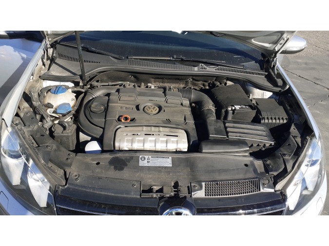 MANDO ELEVALUNAS DELANTERO DERECHO VOLKSWAGEN GOLF 2010