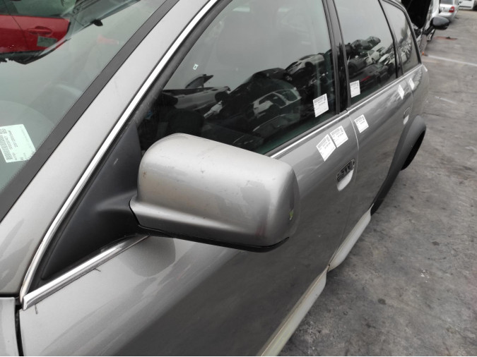 Retrovisor Izquierdo VOLKSWAGEN POLO 2001