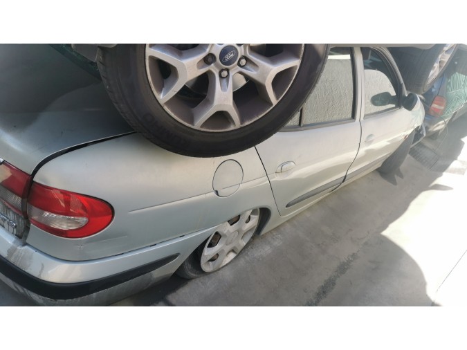 ELEVALUNAS DELANTERO DERECHO RENAULT MÉGANE CLASSIC 2003