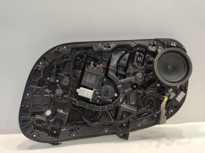 ELEVALUNAS DELANTERO DERECHO VOLVO V90 2019