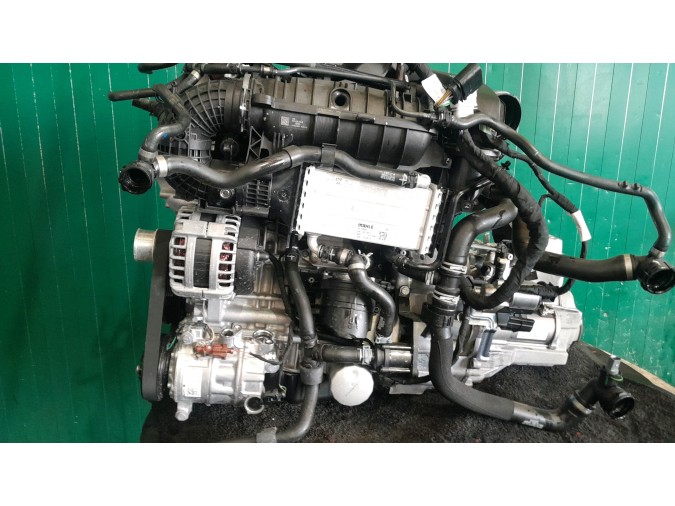 MOTOR CON ACCESORIOS SIN CAJA DE CAMBIOS SEAT LEON 2025